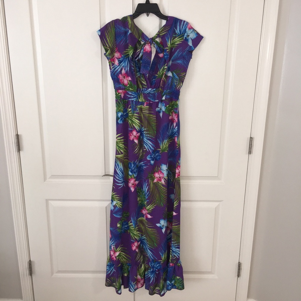 NWT Romeo and Juliet dress floral open back - Picture 3 of 4
